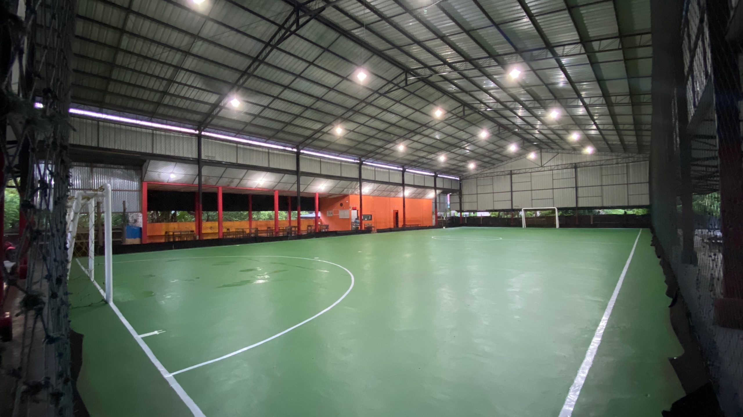 kontraktor lapangan futsal
